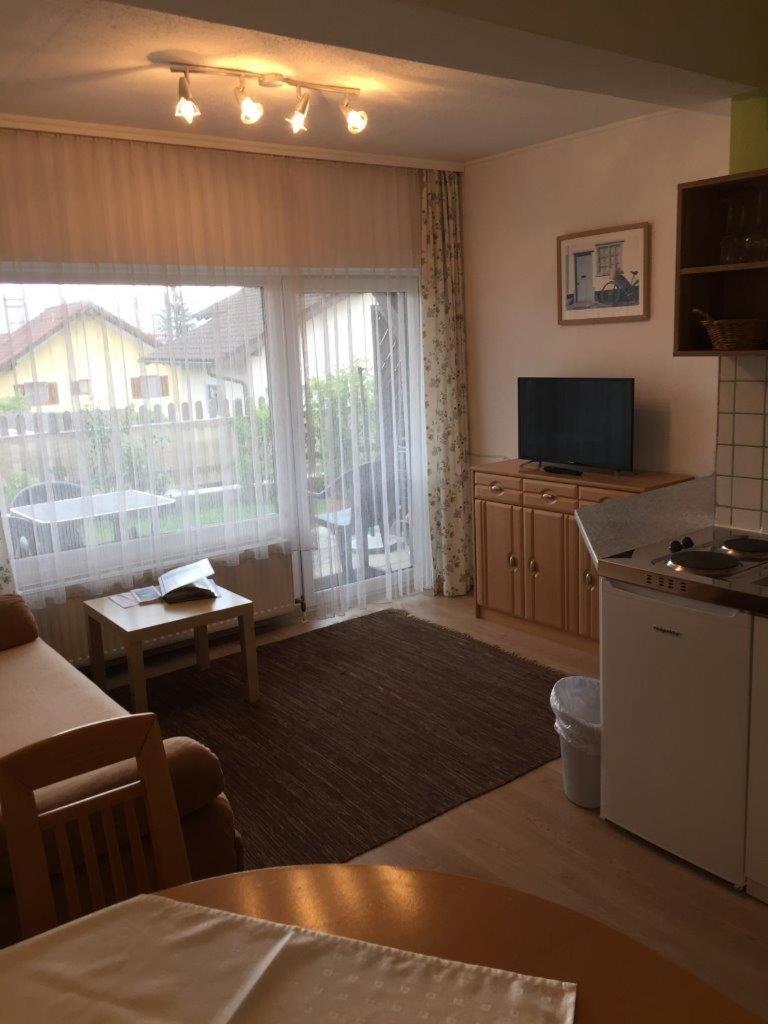 Ferienhaus Schiemel Altmünster Pokoj fotografie